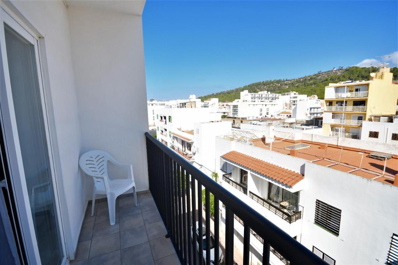 Hostal Mallorca Sant Antoni de Portmany Dış mekan fotoğraf