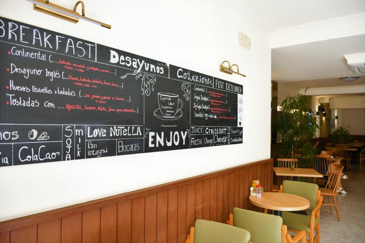 Hostal Mallorca Sant Antoni de Portmany Dış mekan fotoğraf