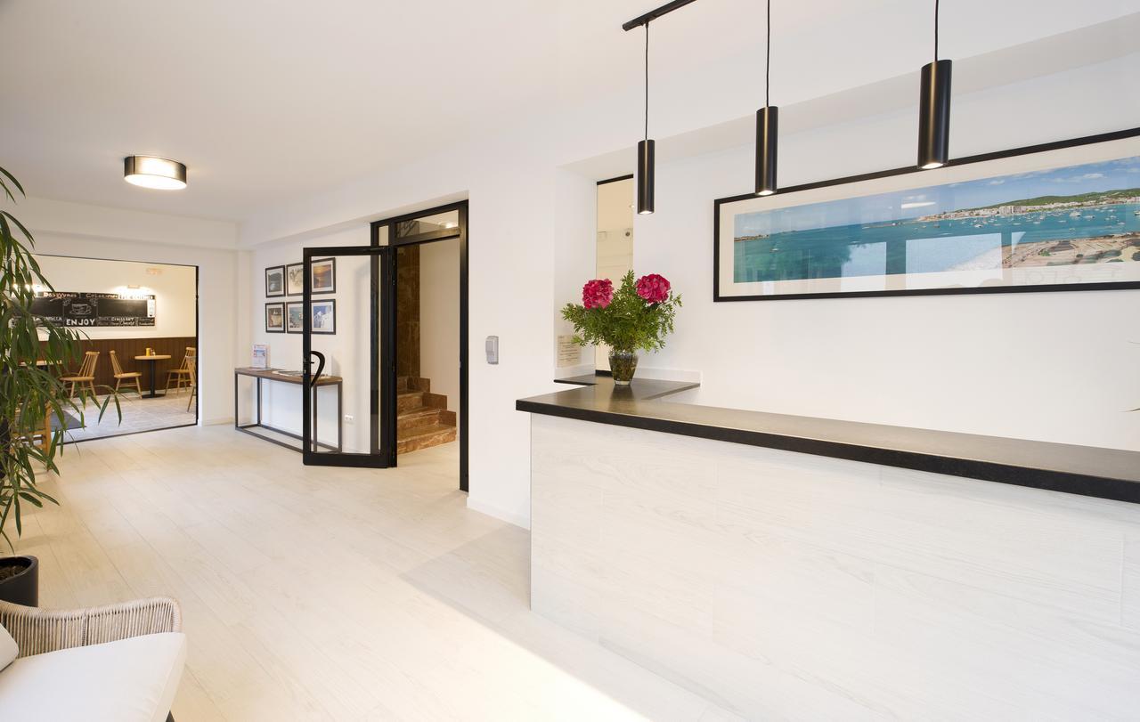 Hostal Mallorca Sant Antoni de Portmany Dış mekan fotoğraf